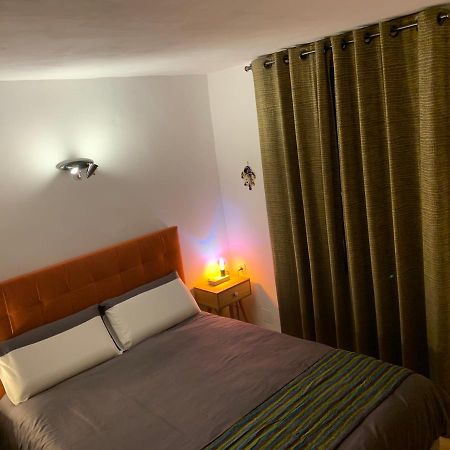 Pila & Bed Montpellier Centre Corum Comedie - Chambre Calme Climatisee - Quiet Air-Conditioned Room Экстерьер фото