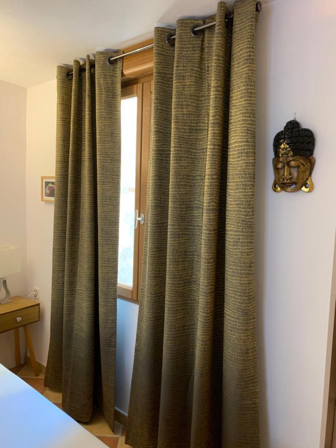 Pila & Bed Montpellier Centre Corum Comedie - Chambre Calme Climatisee - Quiet Air-Conditioned Room Экстерьер фото